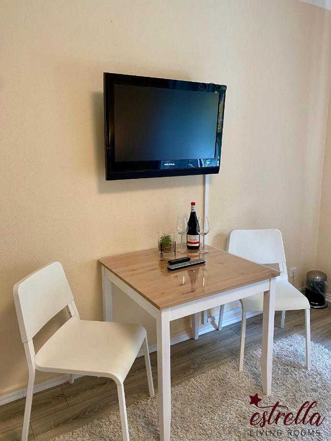 Estrella24 Living Rooms 87 Paris Herne Buitenkant foto